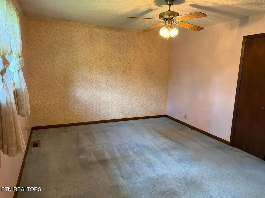 1930 Plumb Creek Circle Knoxville TN 37932