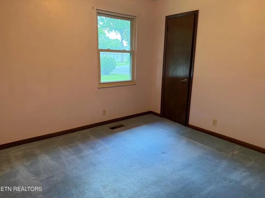 1930 Plumb Creek Circle Knoxville TN 37932