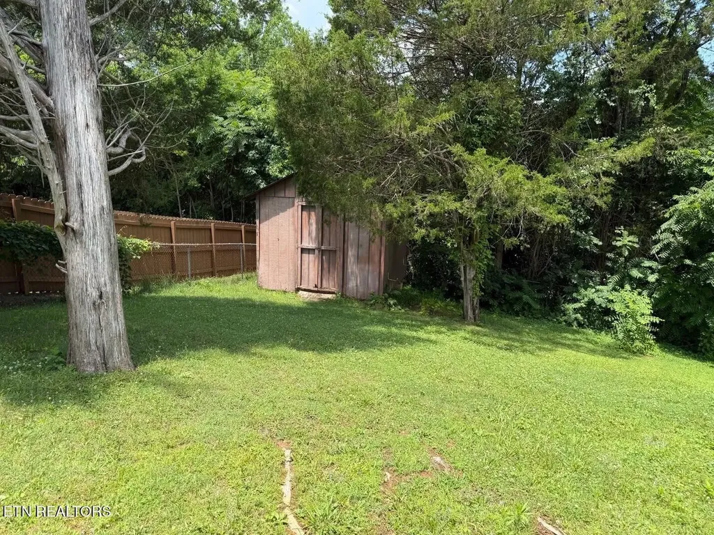 1930 Plumb Creek Circle Knoxville TN 37932