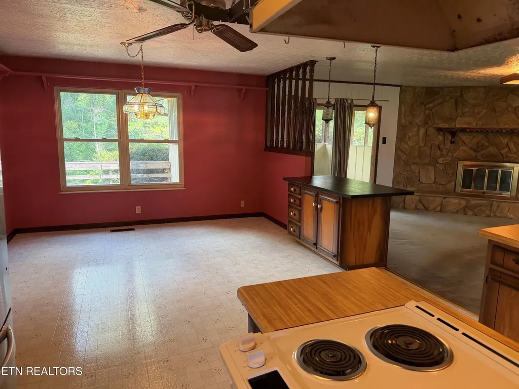 1930 Plumb Creek Circle Knoxville TN 37932