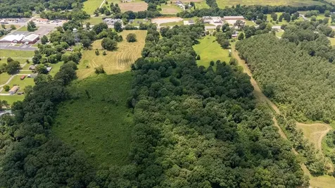 2548 Highway 43, N Leoma TN 38468