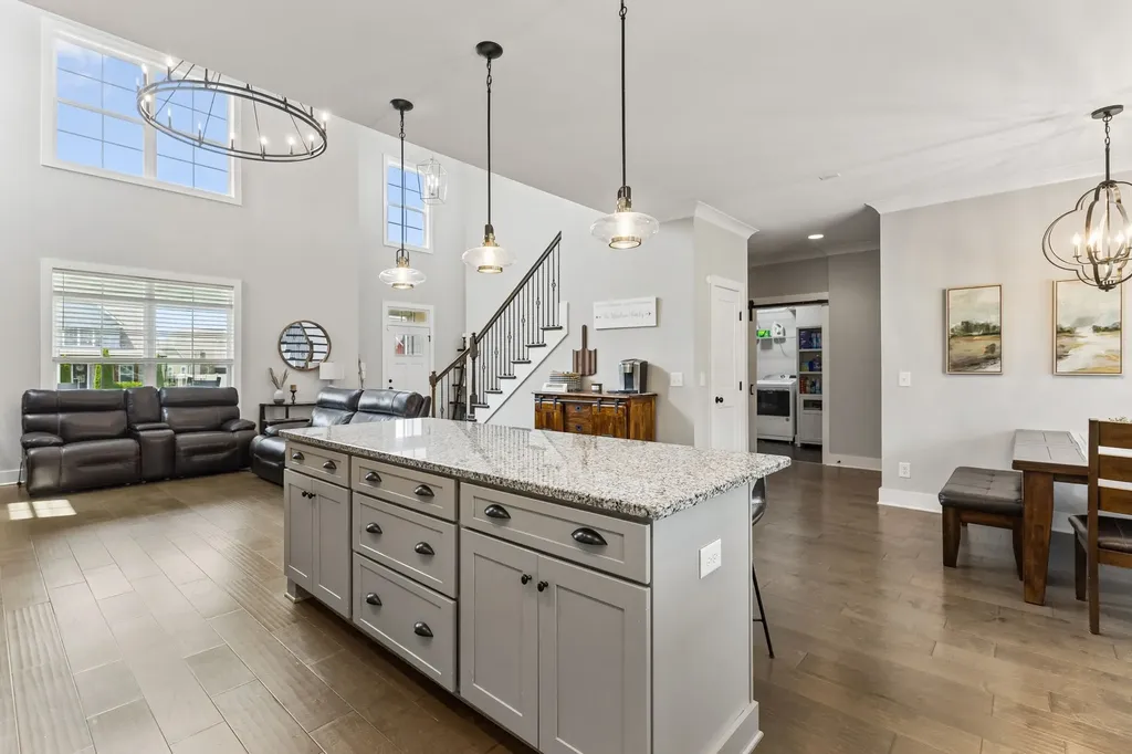 2044 Trout Trail Murfreesboro TN 37129