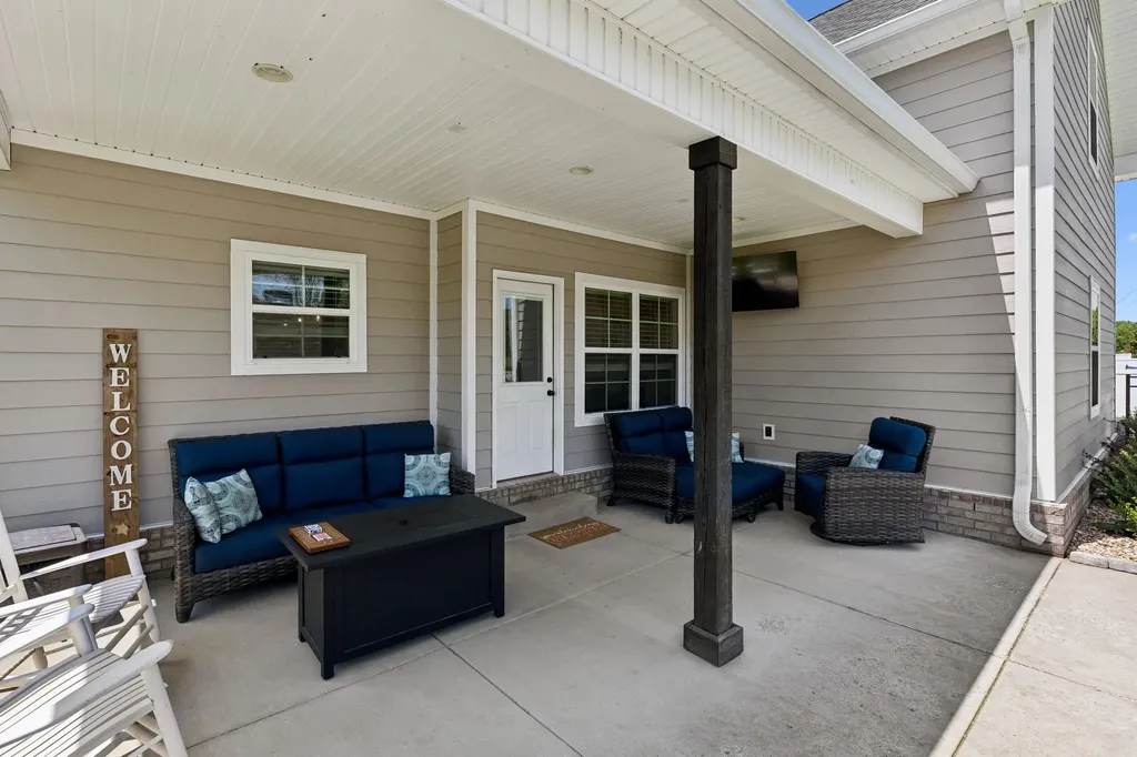 2044 Trout Trail Murfreesboro TN 37129