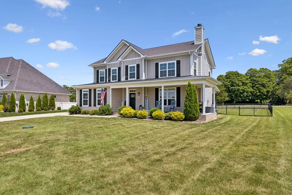2044 Trout Trail Murfreesboro TN 37129