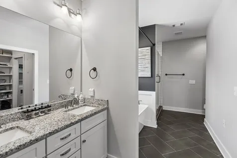 2044 Trout Trail Murfreesboro TN 37129