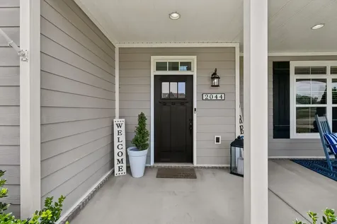 2044 Trout Trail Murfreesboro TN 37129