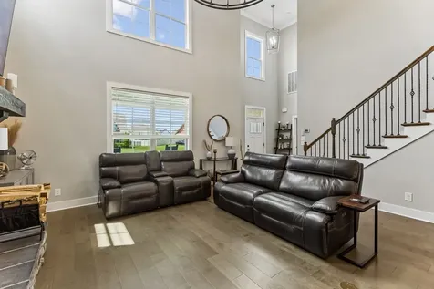 2044 Trout Trail Murfreesboro TN 37129