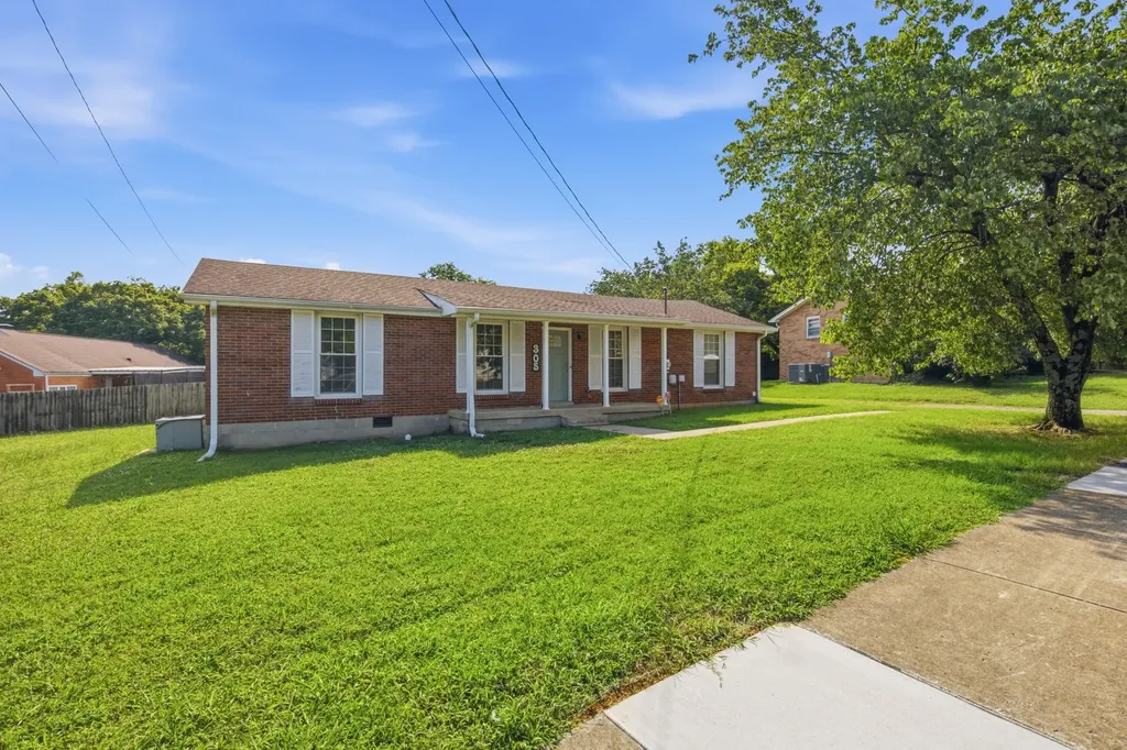 305 Becklea Drive Madison TN 37115