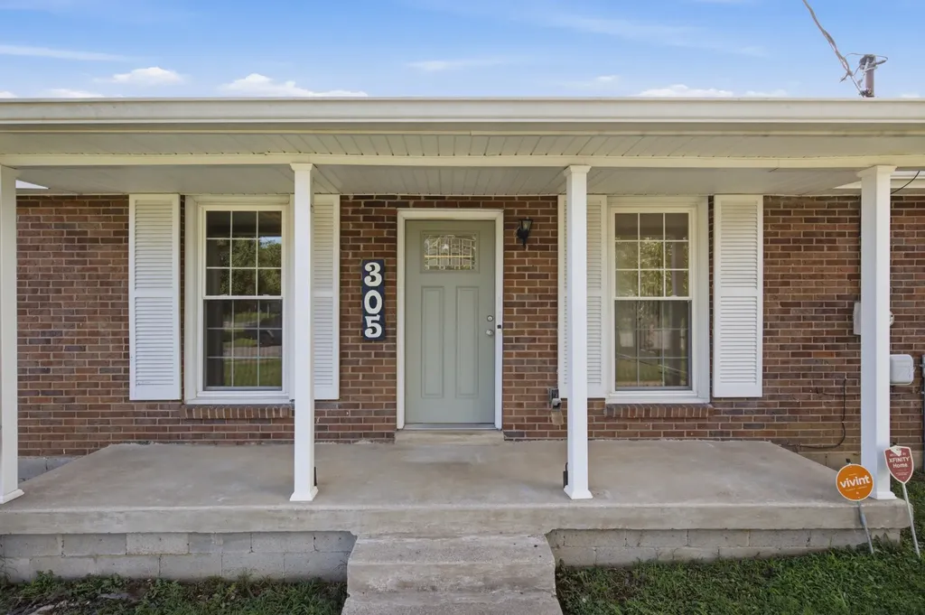 305 Becklea Drive Madison TN 37115