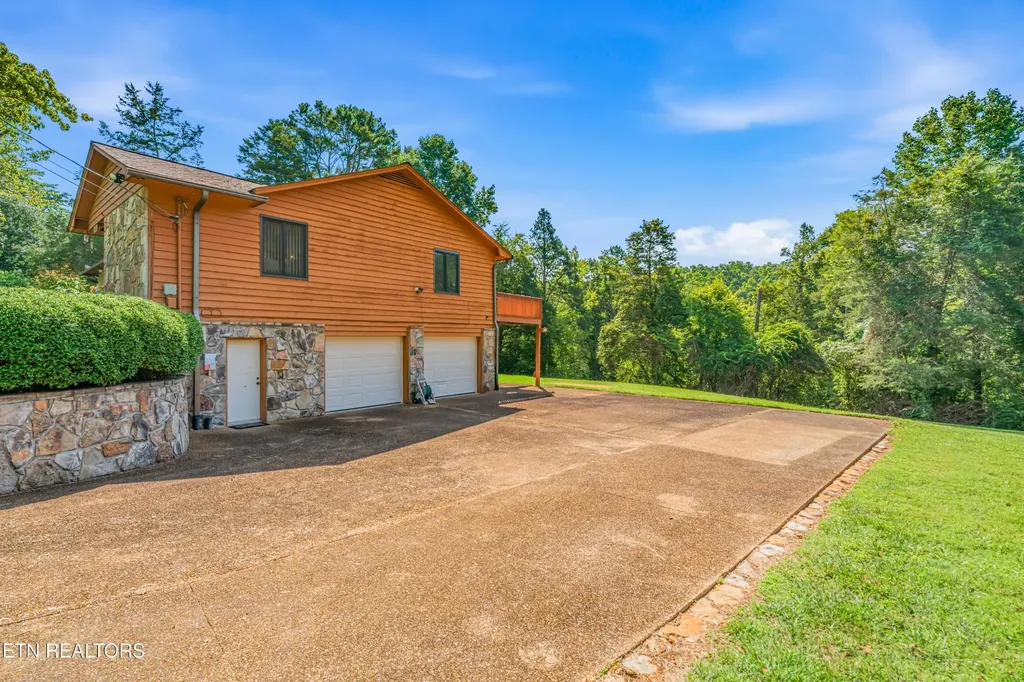 11482 Couch Mill Road Knoxville TN 37931