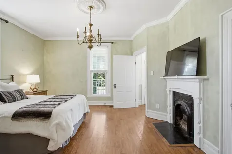 1510 Highland Avenue Columbia TN 38401