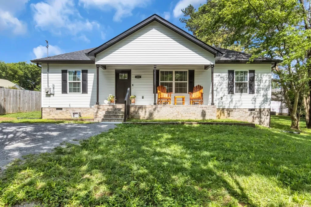 203 Martha Street Shelbyville TN 37160