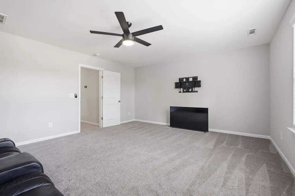 1507 Tara Court Lebanon TN 37087