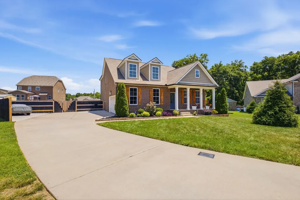 1507 Tara Court Lebanon TN 37087