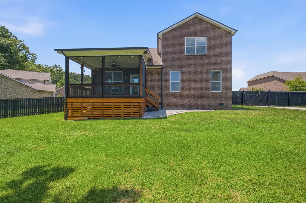 1507 Tara Court Lebanon TN 37087