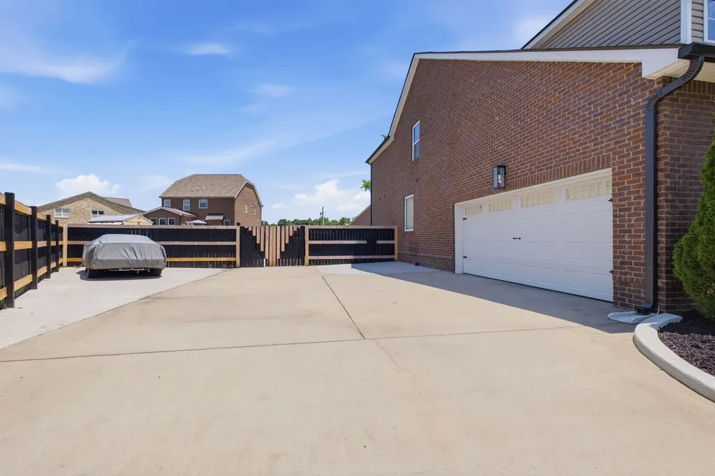 1507 Tara Court Lebanon TN 37087