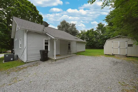 1290 Louisville Highway Goodlettsville TN 37072