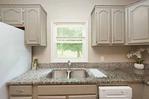 1290 Louisville Highway Goodlettsville TN 37072