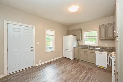 1290 Louisville Highway Goodlettsville TN 37072