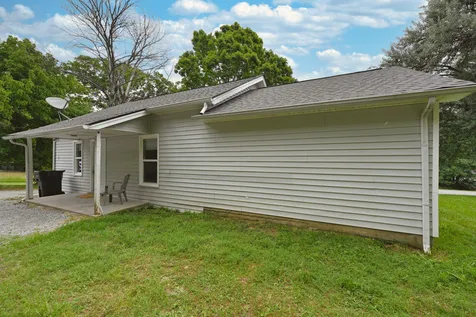 1290 Louisville Highway Goodlettsville TN 37072