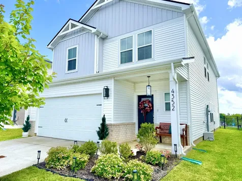 4352 Skyridge Drive Nashville TN 37207