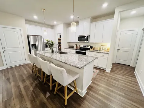 4352 Skyridge Drive Nashville TN 37207