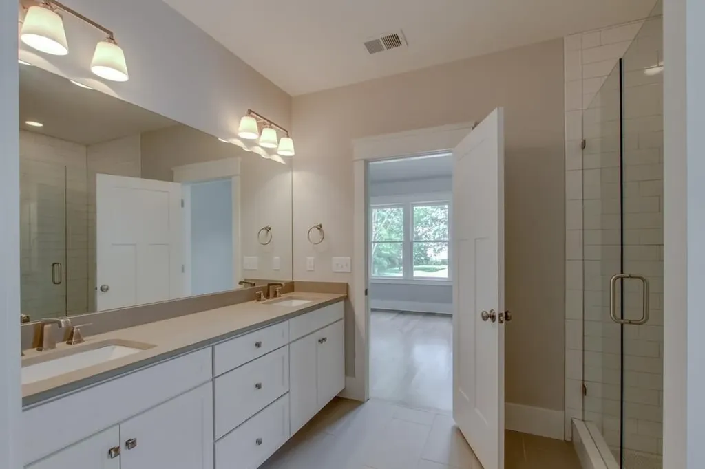 5708B Tennessee Avenue Nashville TN 37209