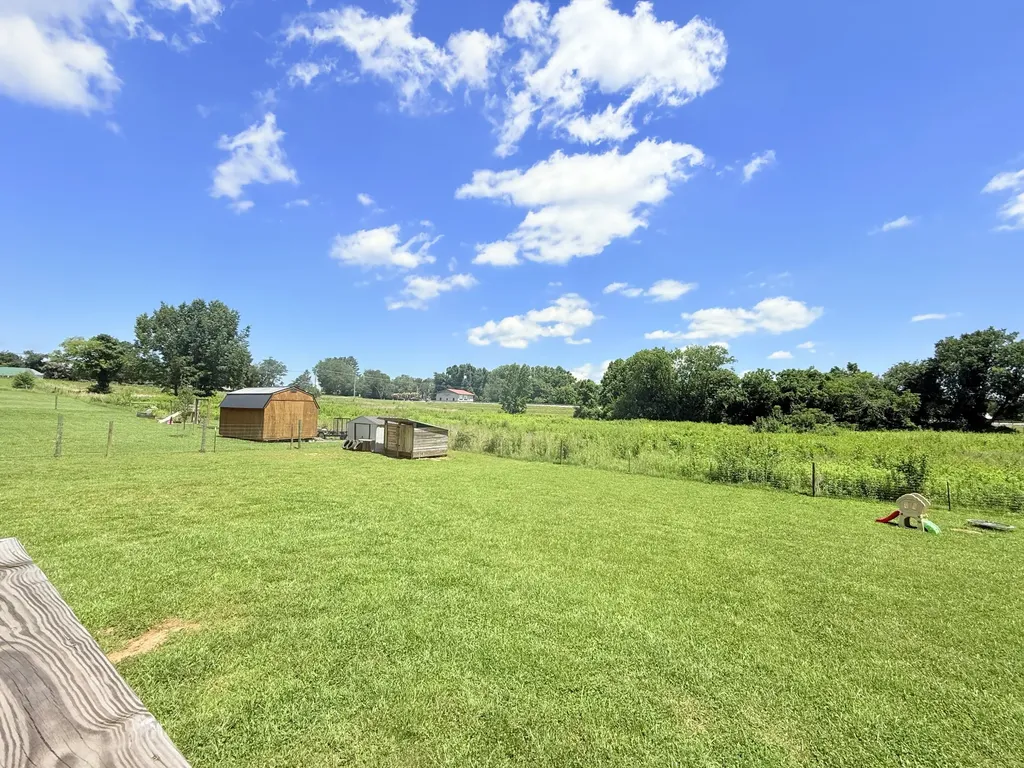 649 Old Harrison Ferry Road Mcminnville TN 37110