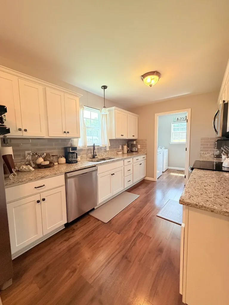 649 Old Harrison Ferry Road Mcminnville TN 37110