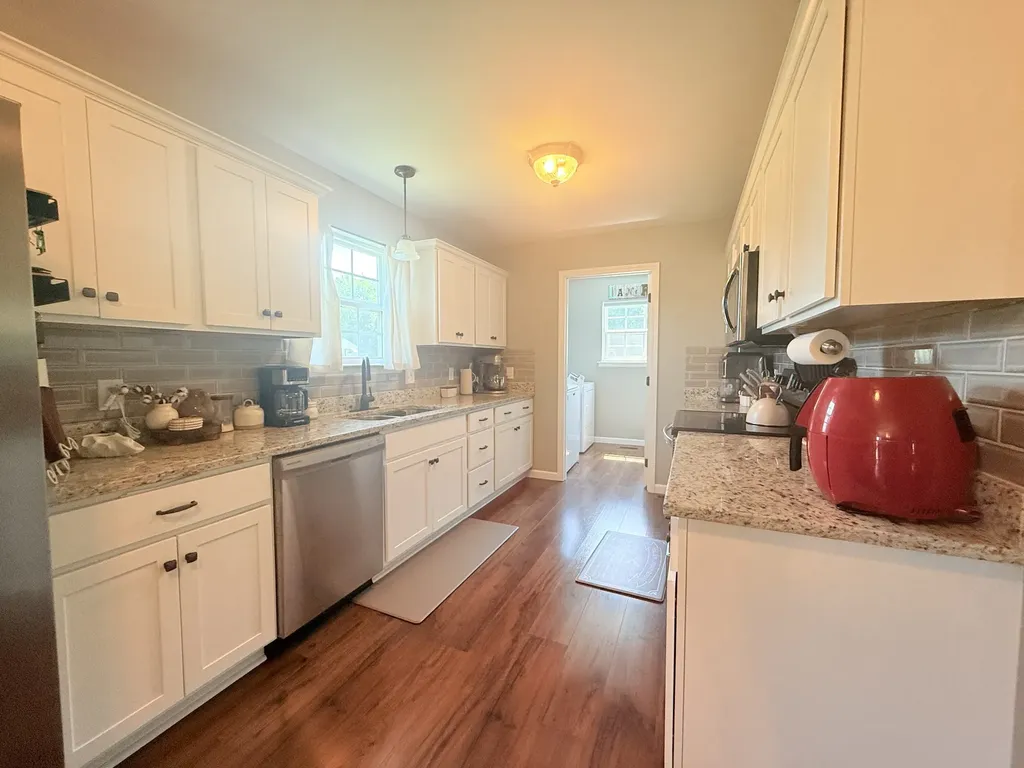 649 Old Harrison Ferry Road Mcminnville TN 37110