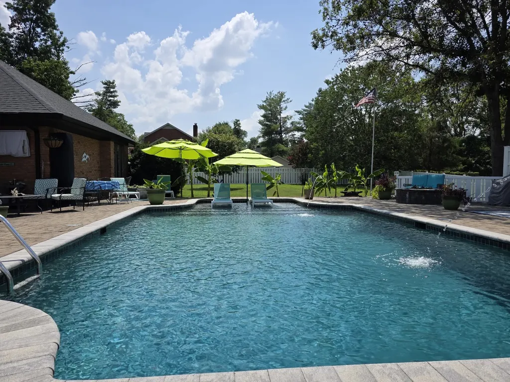 101 Shady Cove Old Hickory TN 37138
