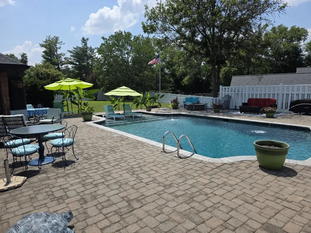 101 Shady Cove Old Hickory TN 37138