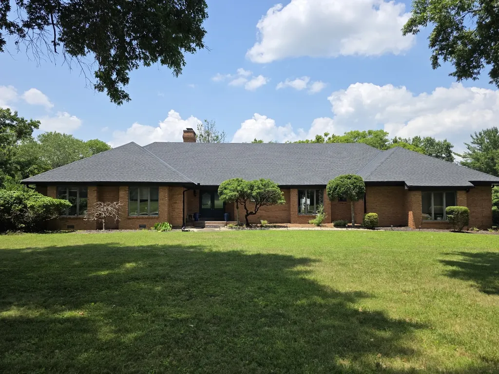 101 Shady Cove Old Hickory TN 37138