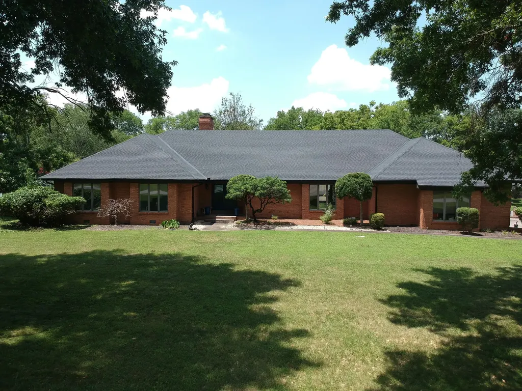101 Shady Cove Old Hickory TN 37138