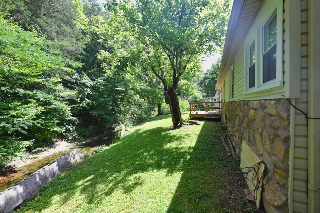 1010 C Smith Street Goodlettsville TN 37072