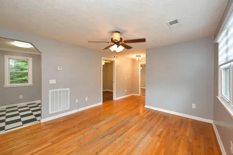 1010 C Smith Street Goodlettsville TN 37072