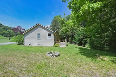 1010 C Smith Street Goodlettsville TN 37072
