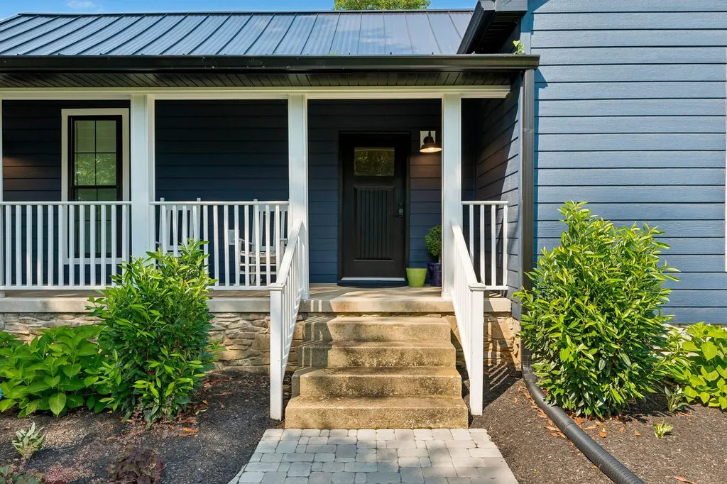 787 Theta Pike Columbia TN 38401