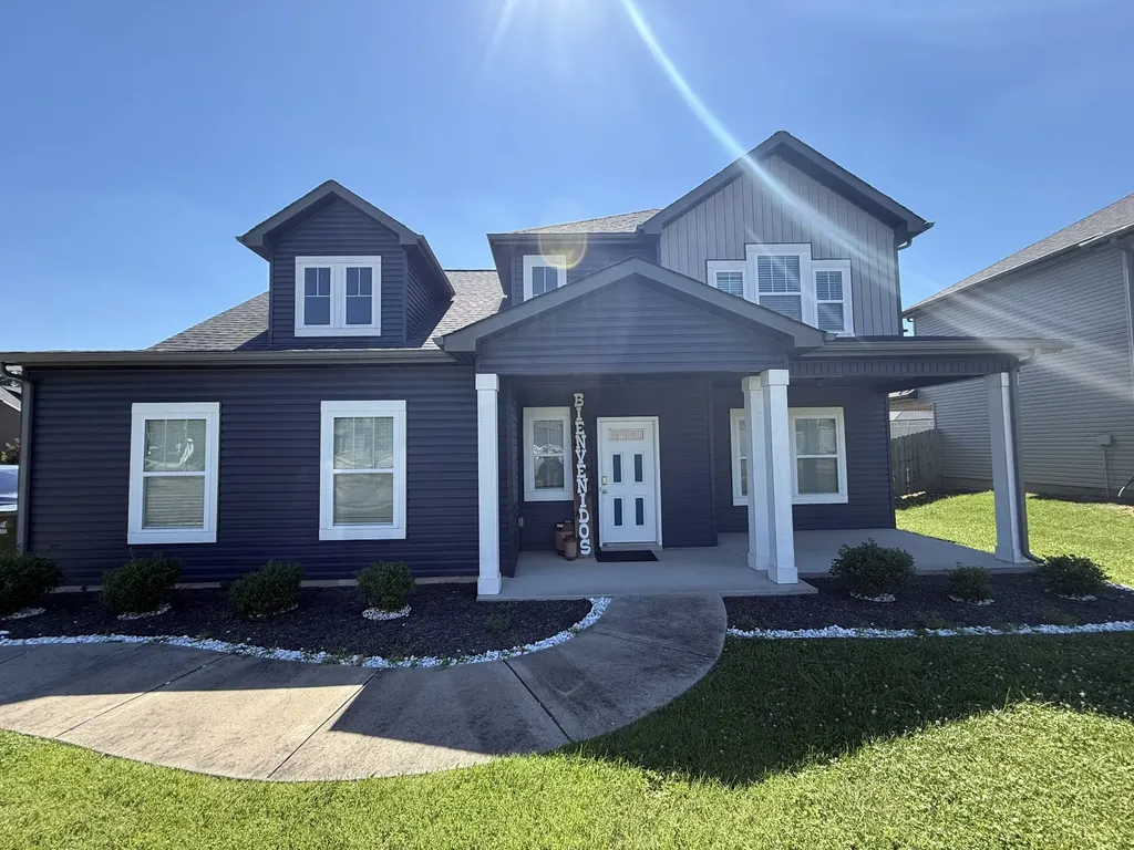 1142 Eagles View Drive Clarksville TN 37040
