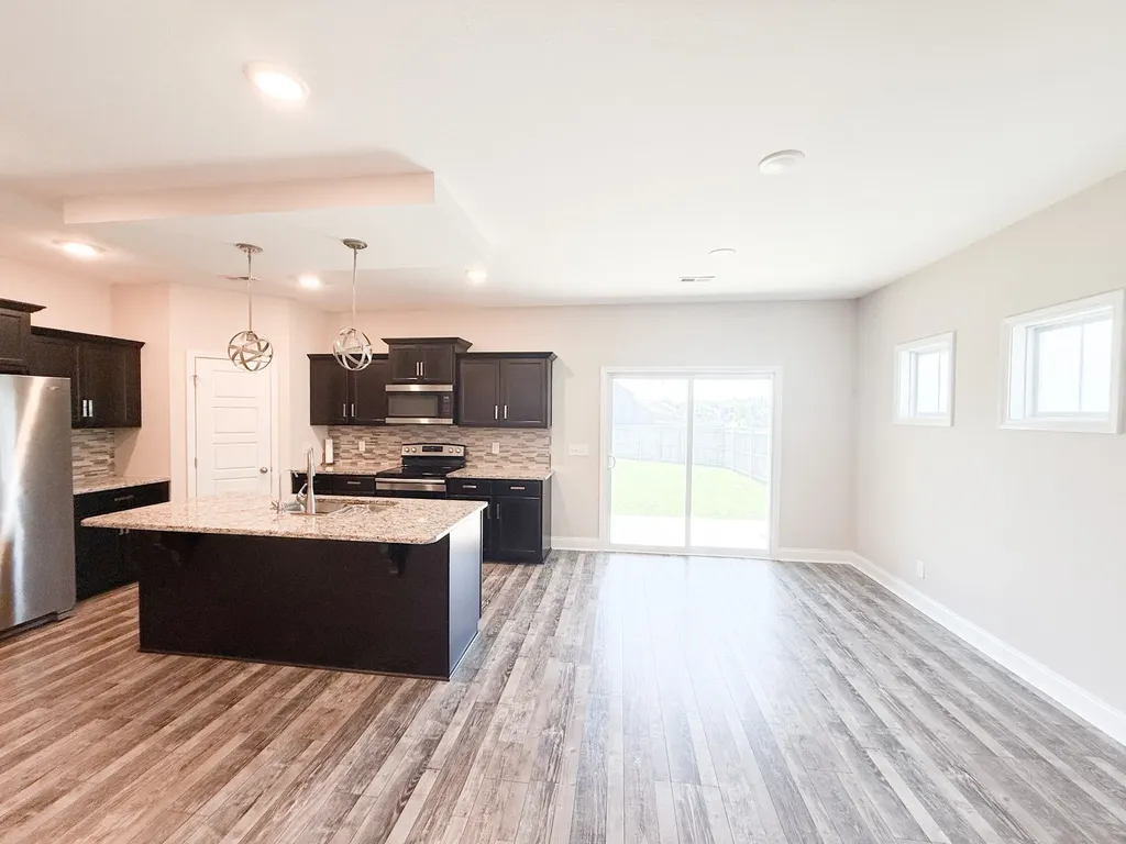 1142 Eagles View Drive Clarksville TN 37040