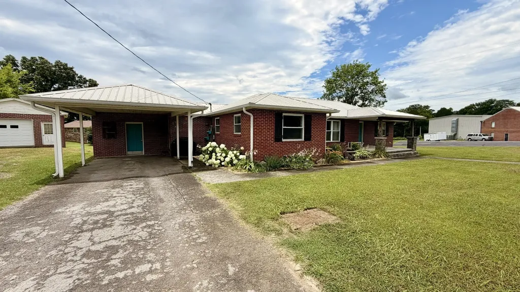 314 Garrison Road Dayton TN 37321