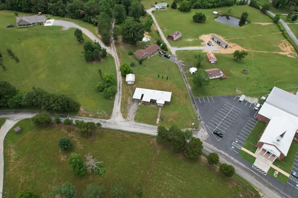314 Garrison Road Dayton TN 37321