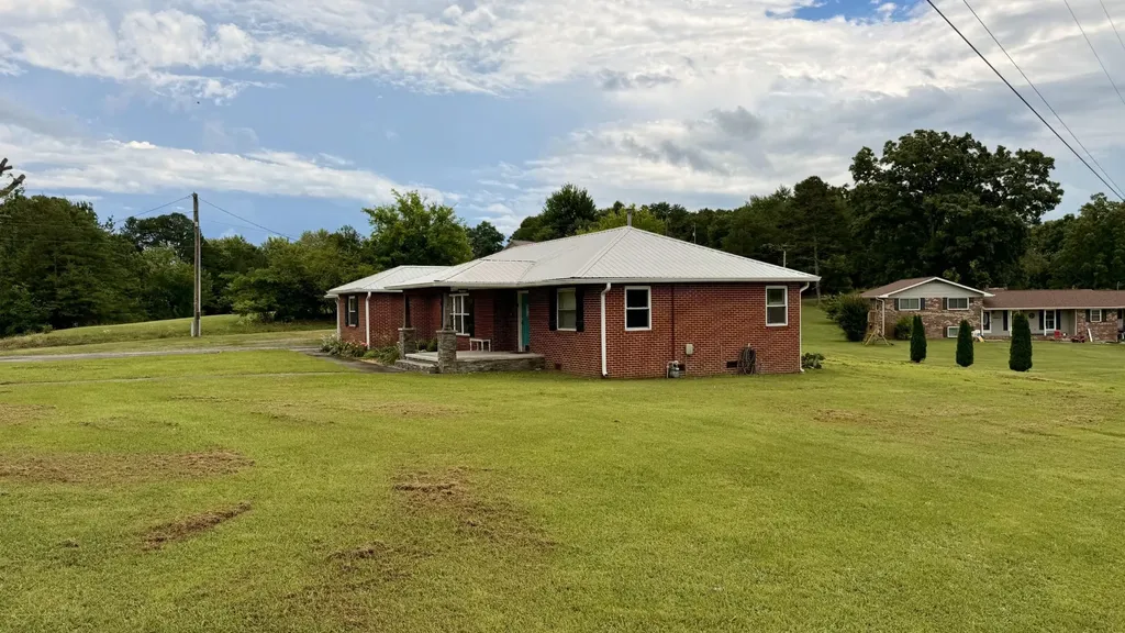 314 Garrison Road Dayton TN 37321