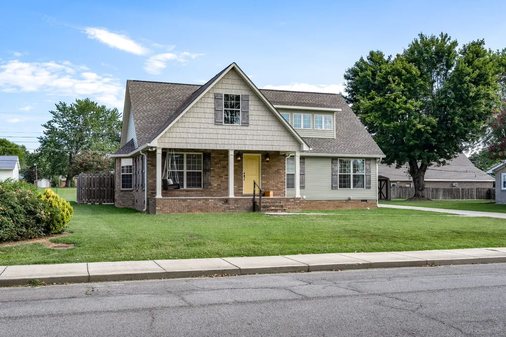 602 7th Street Lawrenceburg TN 38464