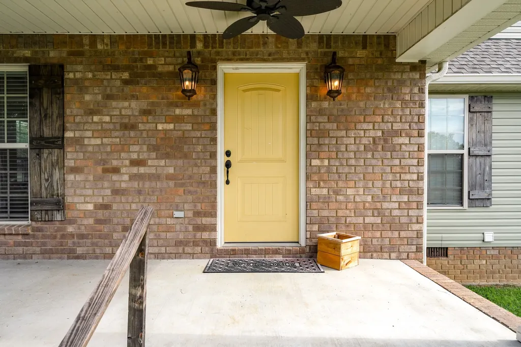 602 7th Street Lawrenceburg TN 38464