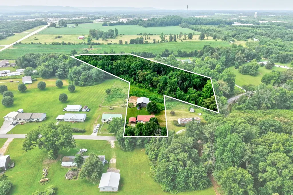 109 Brown Road Morrison TN 37357