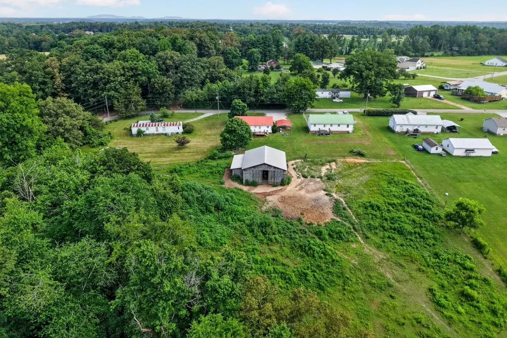 109 Brown Road Morrison TN 37357