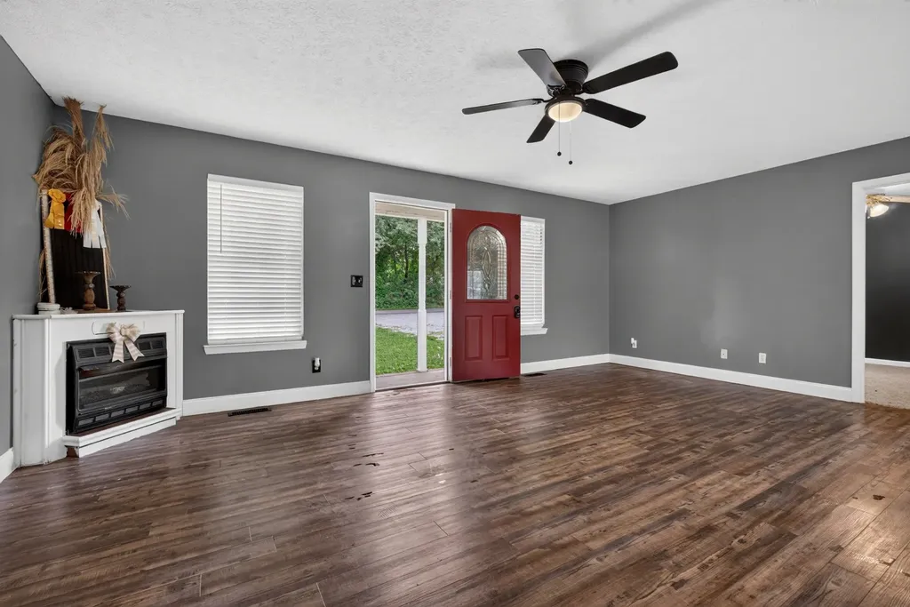 109 Brown Road Morrison TN 37357
