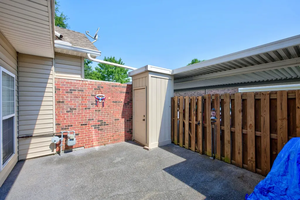 8 Baker Court Lebanon TN 37087