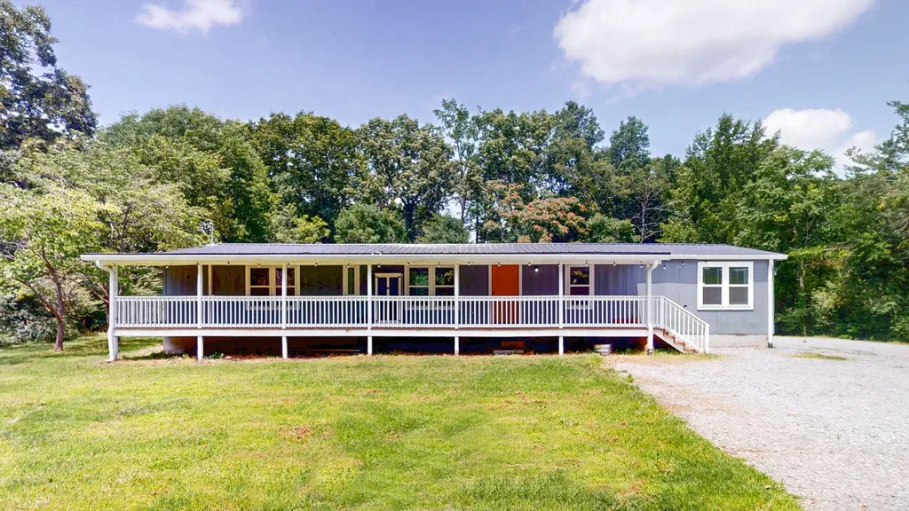 9464 Sugar Tree Drive Bon Aqua TN 37025